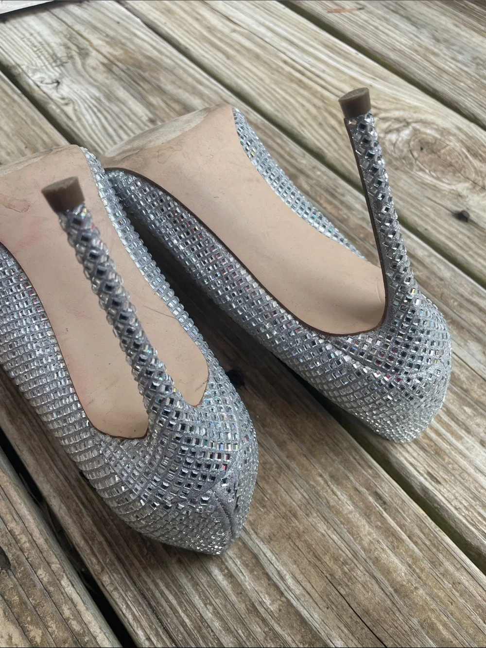 Steve Madden Vive Silver Rhinestone Crystal Pumps Size 10